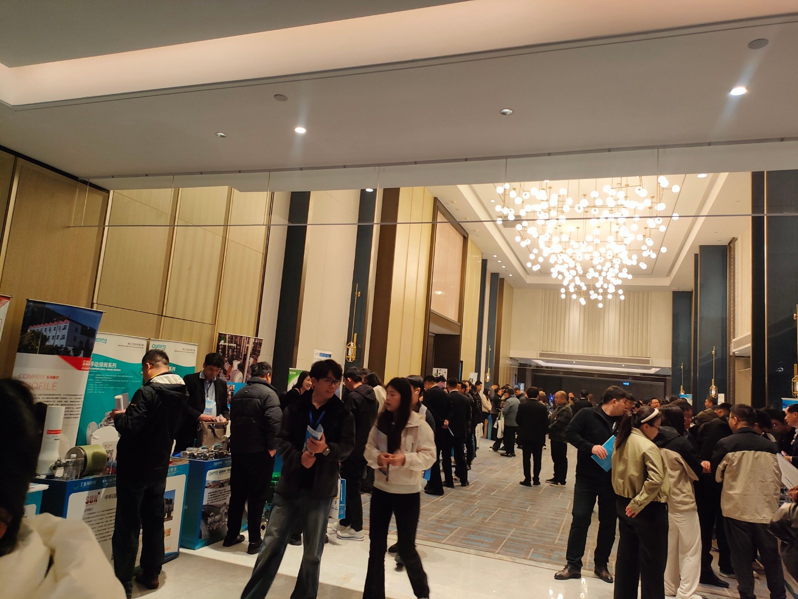 2025年第十三屆工業(yè)廢水處理新技術(shù)與研發(fā)成果交流大會 時間：2025年3月8-9日